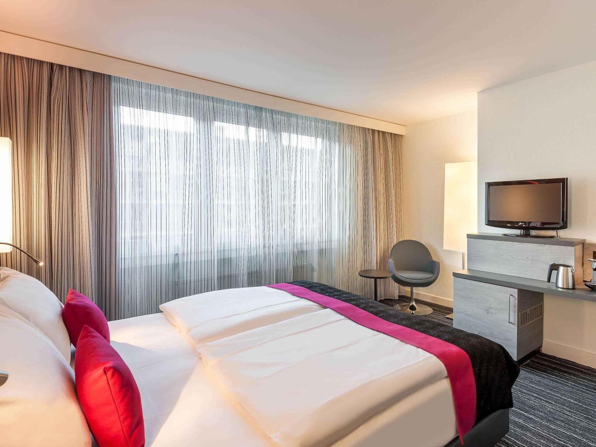 Mercure Hotel Duesseldorf Zentrum — Photos 1